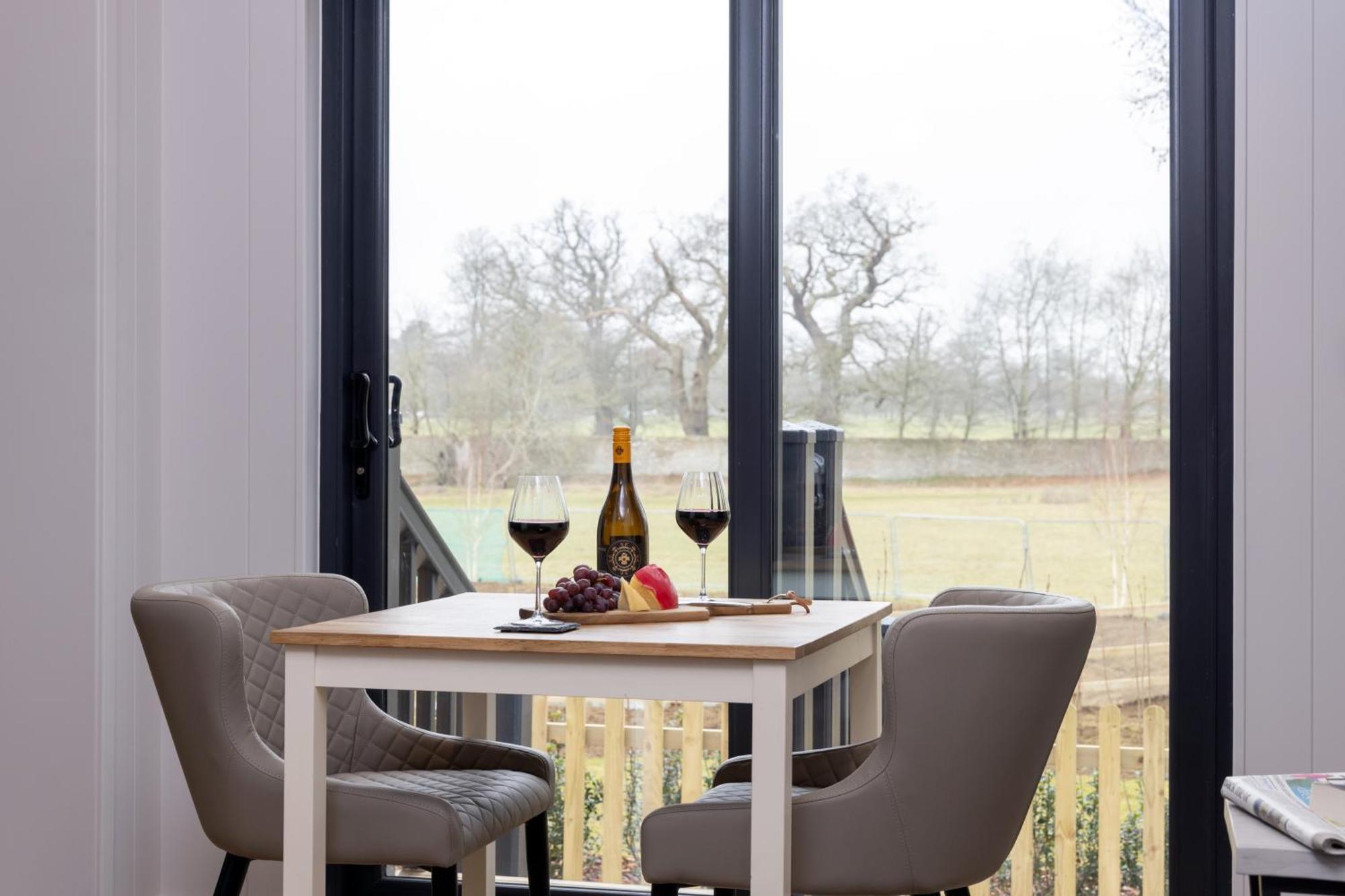 Blenheim Palace Lodge Retreat Woodstock Exterior foto